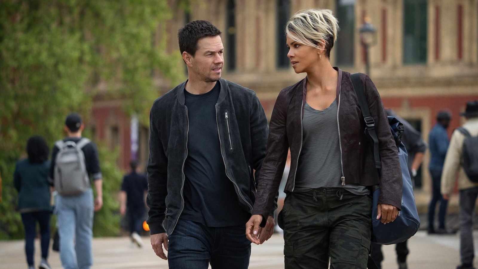 Must Watch The Union Trailer 2024 - Halle Berry And Mark Wahlberg