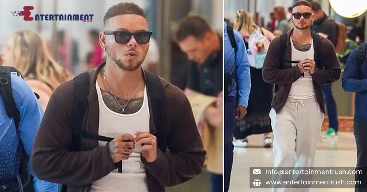 US Music Star Arrives in Sydney Disguised