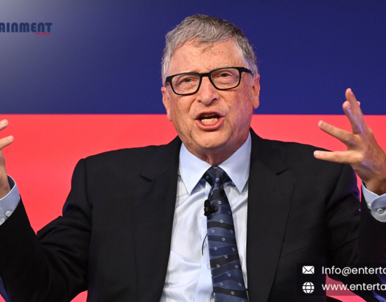 Bill Gates Sells More Microsoft Shares in Q3: Should You Buy, Sell, or Hold?